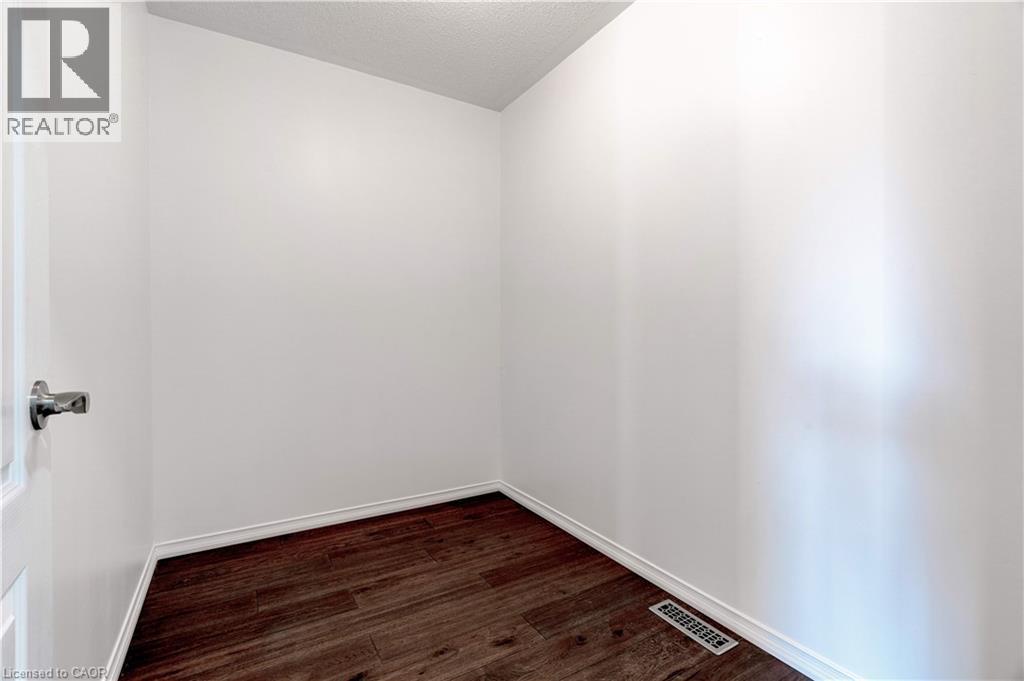 1489 Heritage Way Unit# 13, Oakville, Ontario