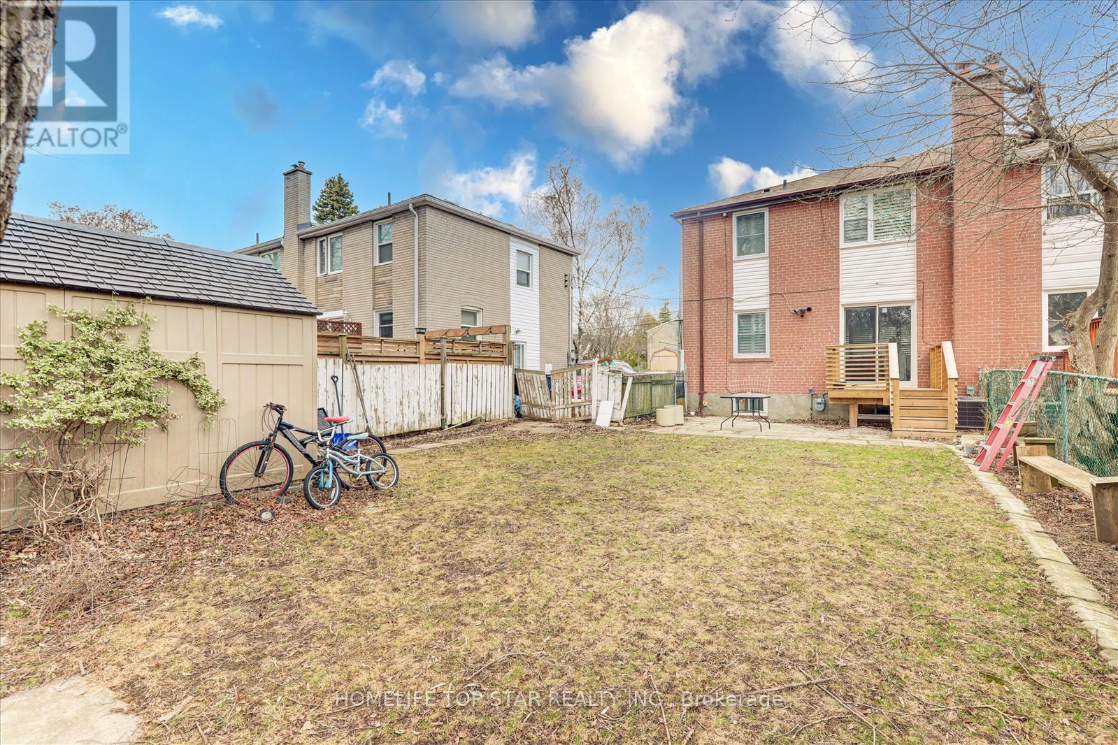 50 Chestnut Crescent, Toronto (clairlea-birchmount), Ontario