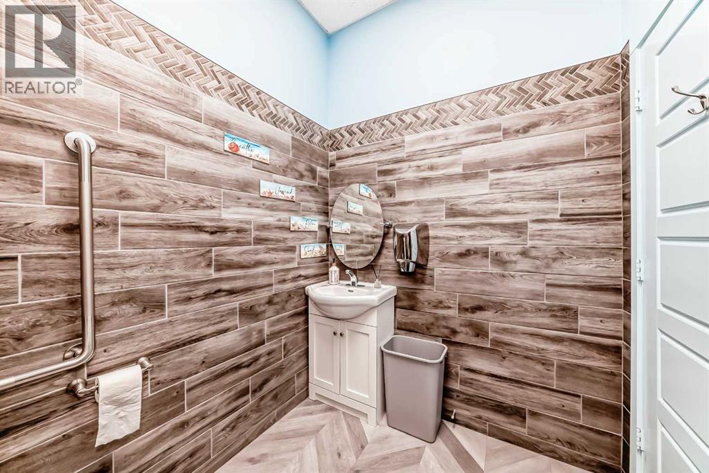 Unit 915, 11501 Buffalo Run Boulevard Sw, Calgary, Alberta