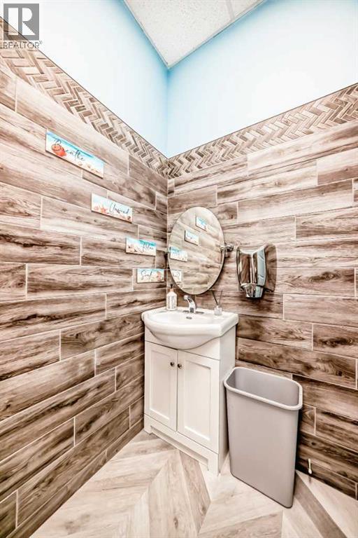 Unit 915, 11501 Buffalo Run Boulevard Sw, Calgary, Alberta