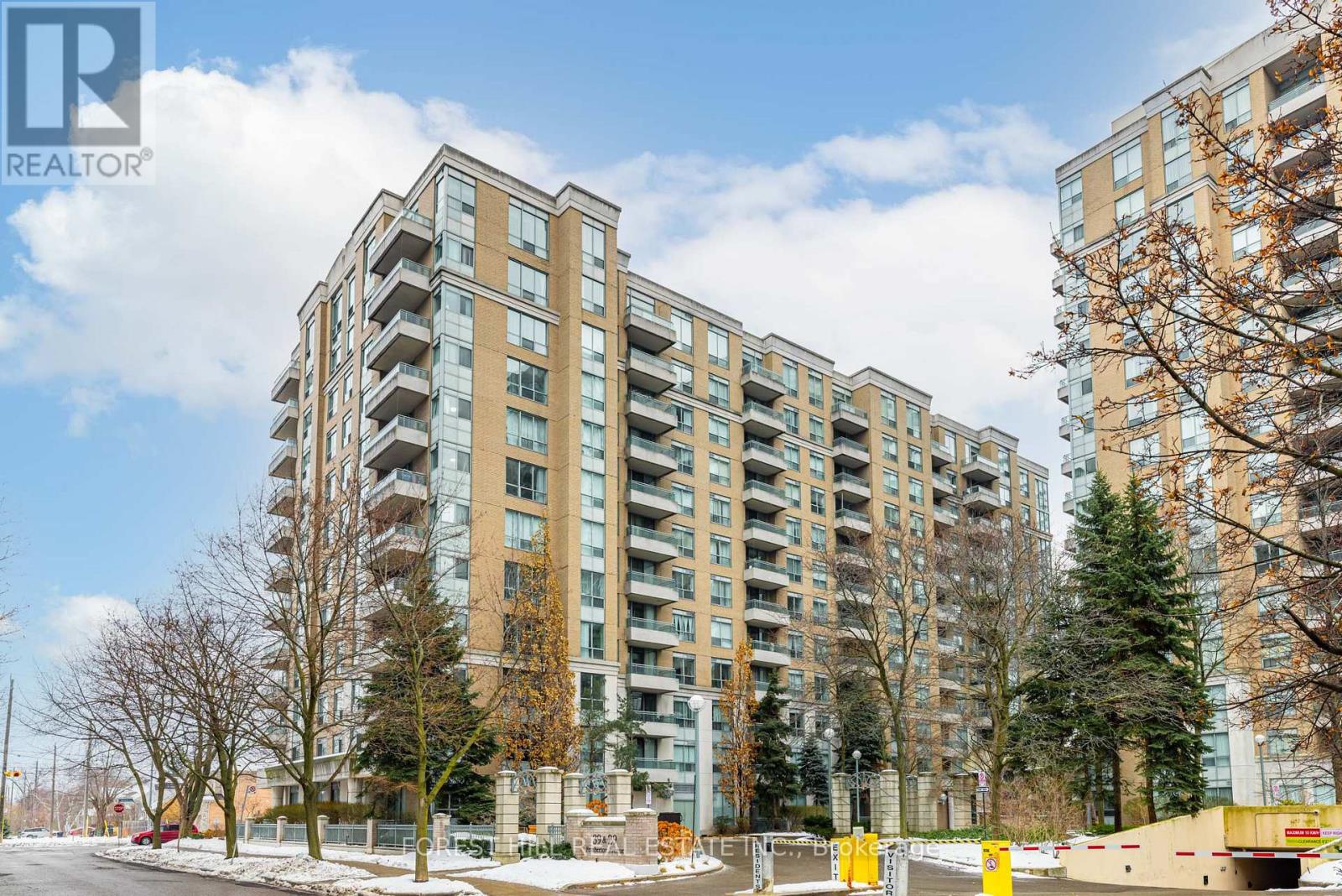 511 - 39 Pemberton Avenue, Toronto (willowdale East), Ontario