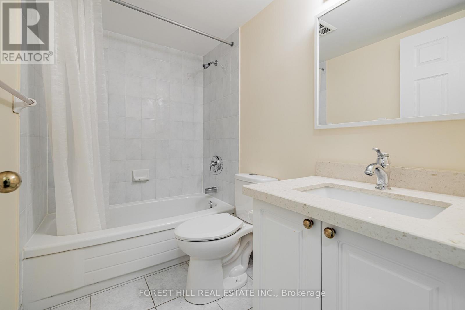 511 - 39 Pemberton Avenue, Toronto (willowdale East), Ontario