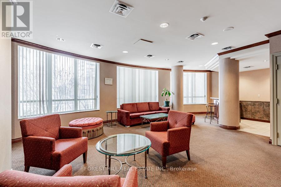 511 - 39 Pemberton Avenue, Toronto (willowdale East), Ontario