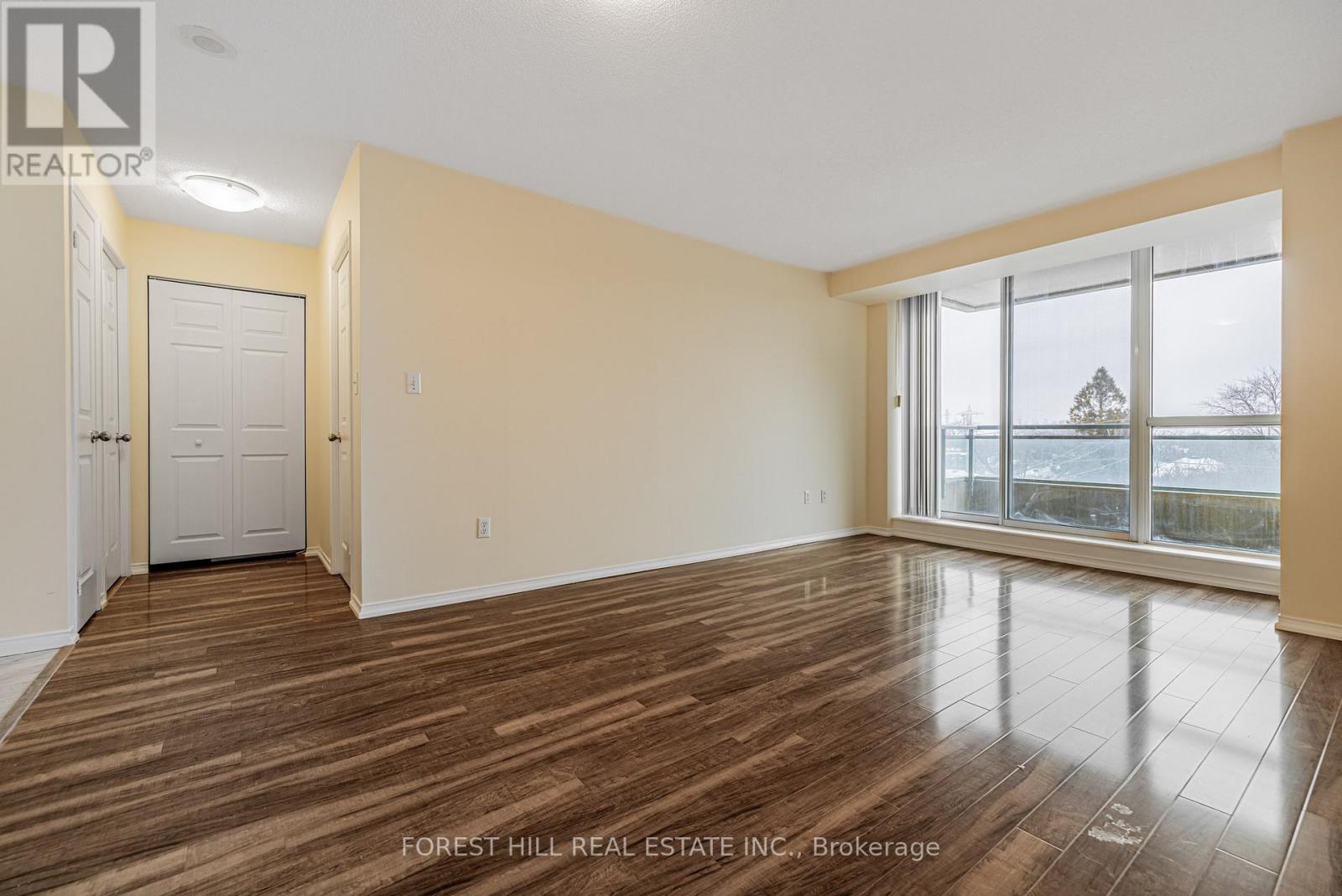 511 - 39 Pemberton Avenue, Toronto (willowdale East), Ontario