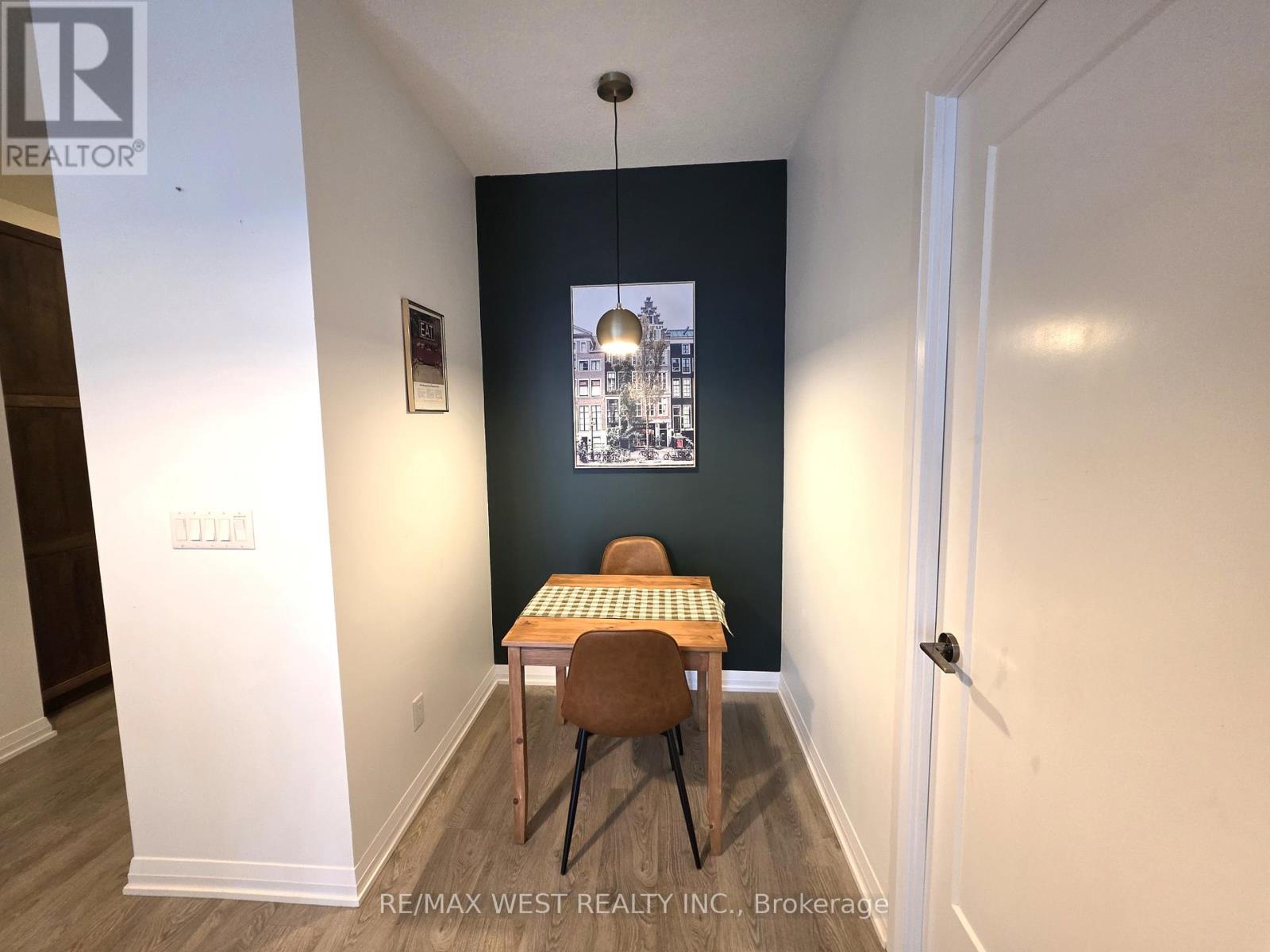 505 - 101 Erskine Avenue, Toronto (mount Pleasant West), Ontario