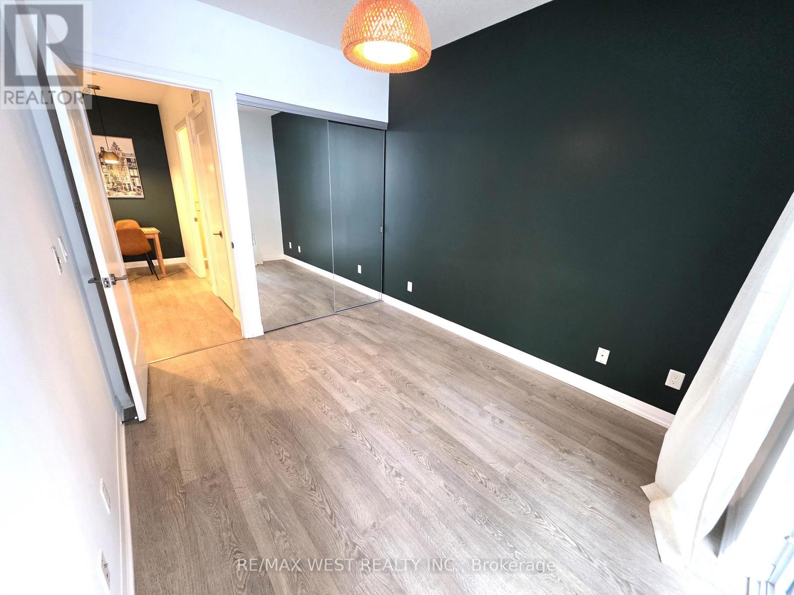 505 - 101 Erskine Avenue, Toronto (mount Pleasant West), Ontario