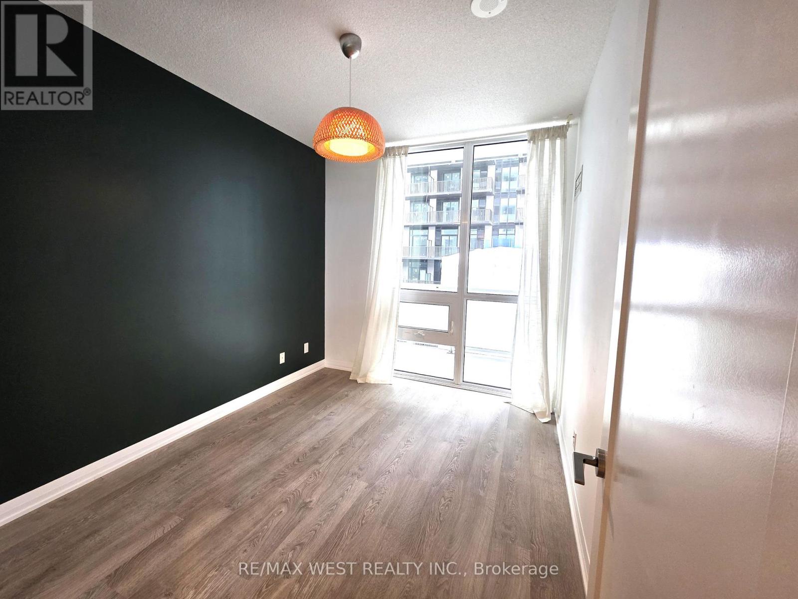 505 - 101 Erskine Avenue, Toronto (mount Pleasant West), Ontario