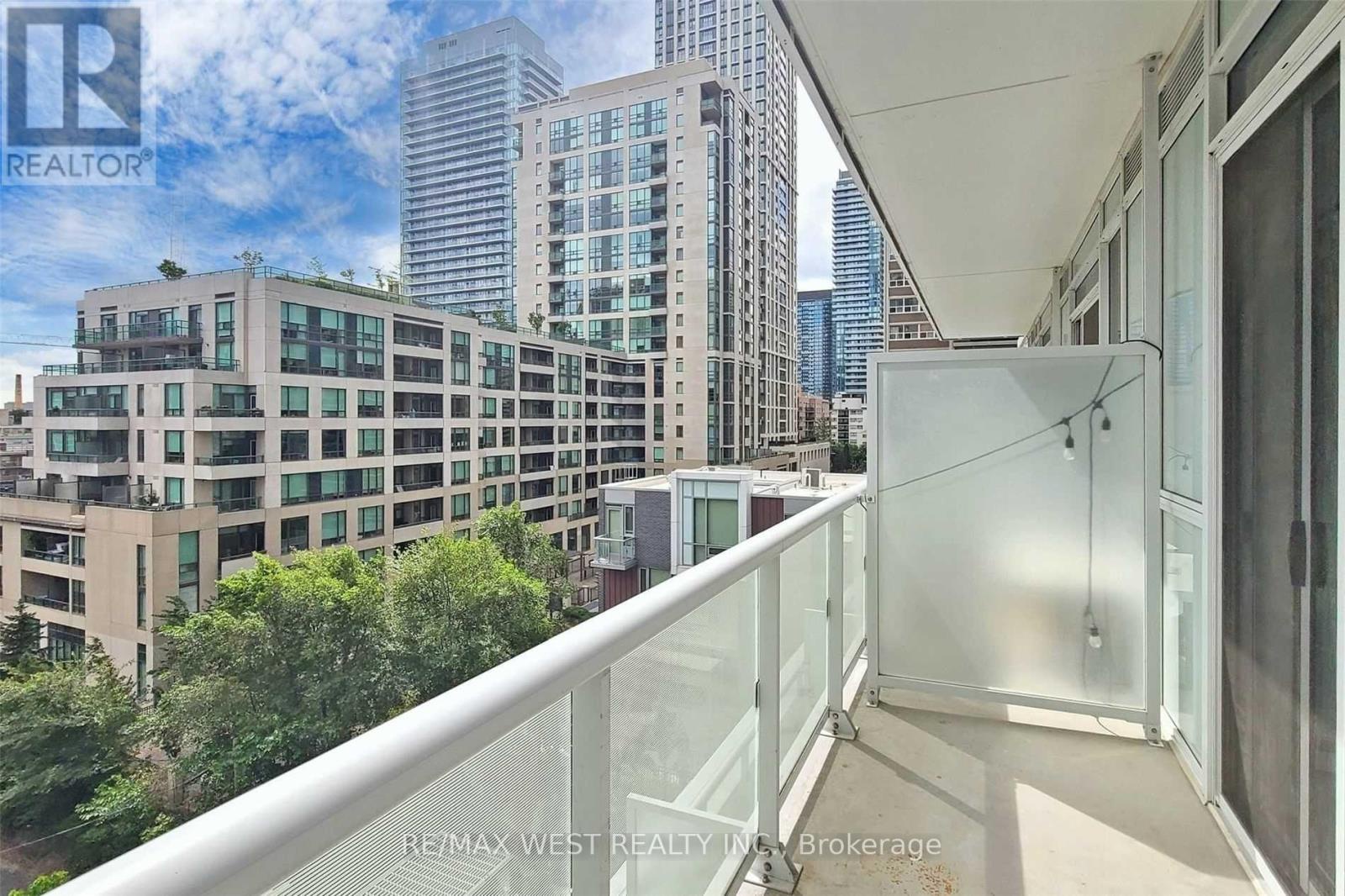 505 - 101 Erskine Avenue, Toronto (mount Pleasant West), Ontario