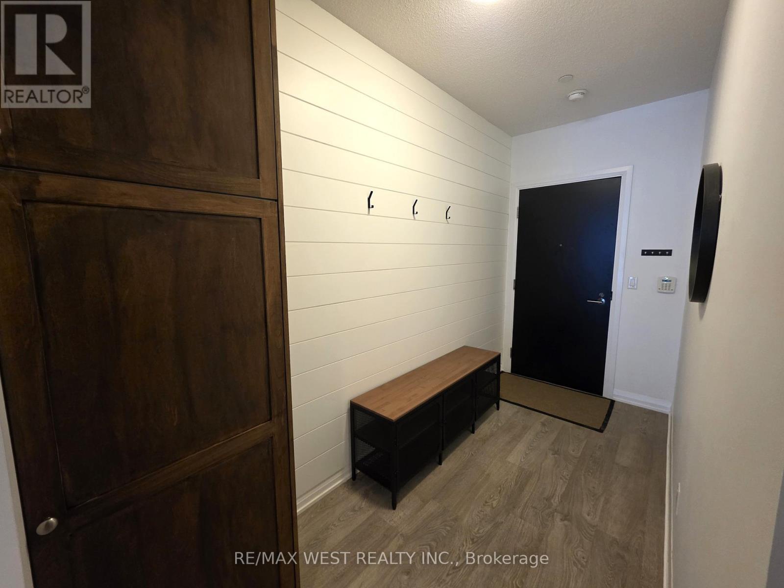 505 - 101 Erskine Avenue, Toronto (mount Pleasant West), Ontario