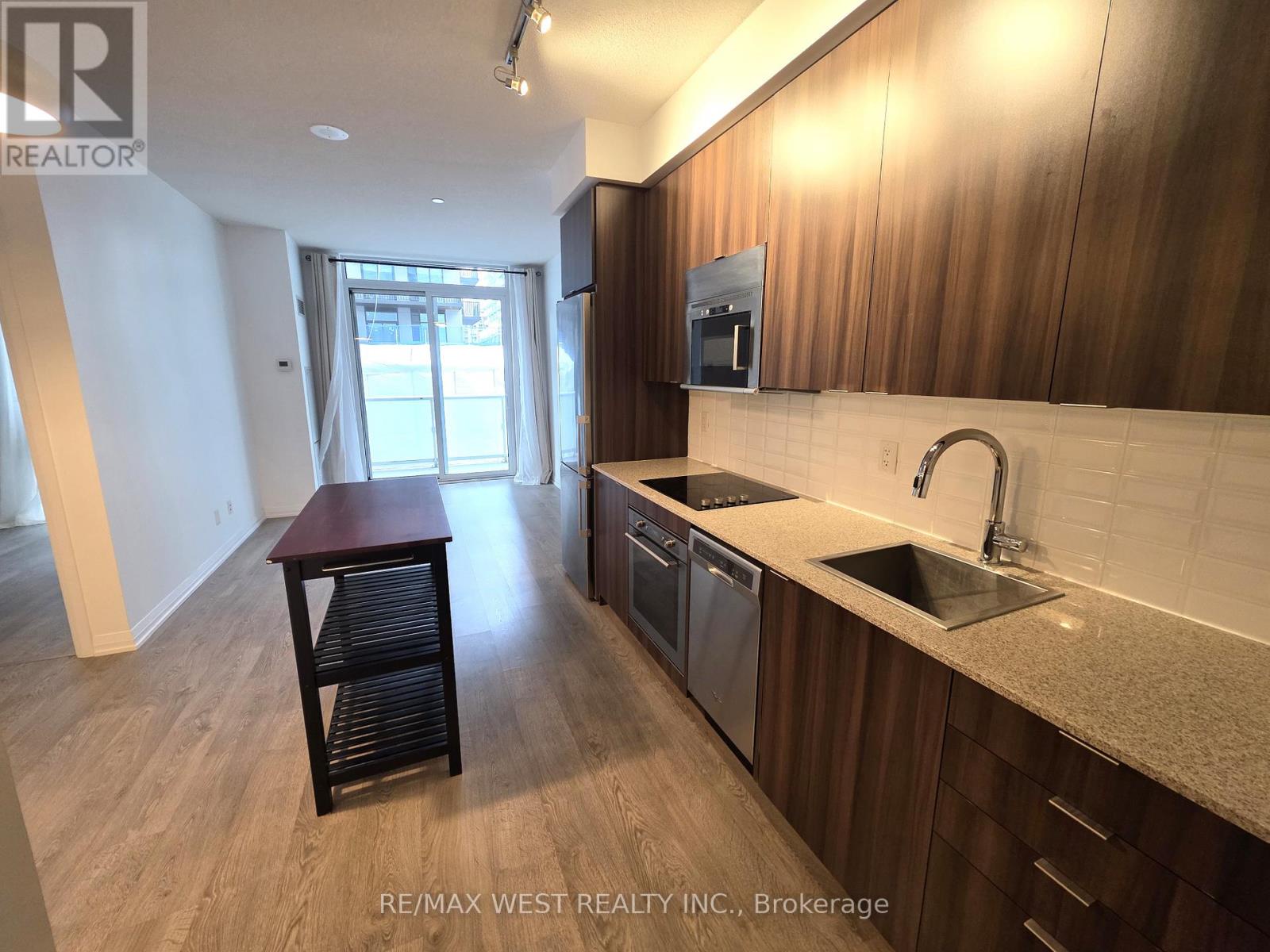 505 - 101 Erskine Avenue, Toronto (mount Pleasant West), Ontario