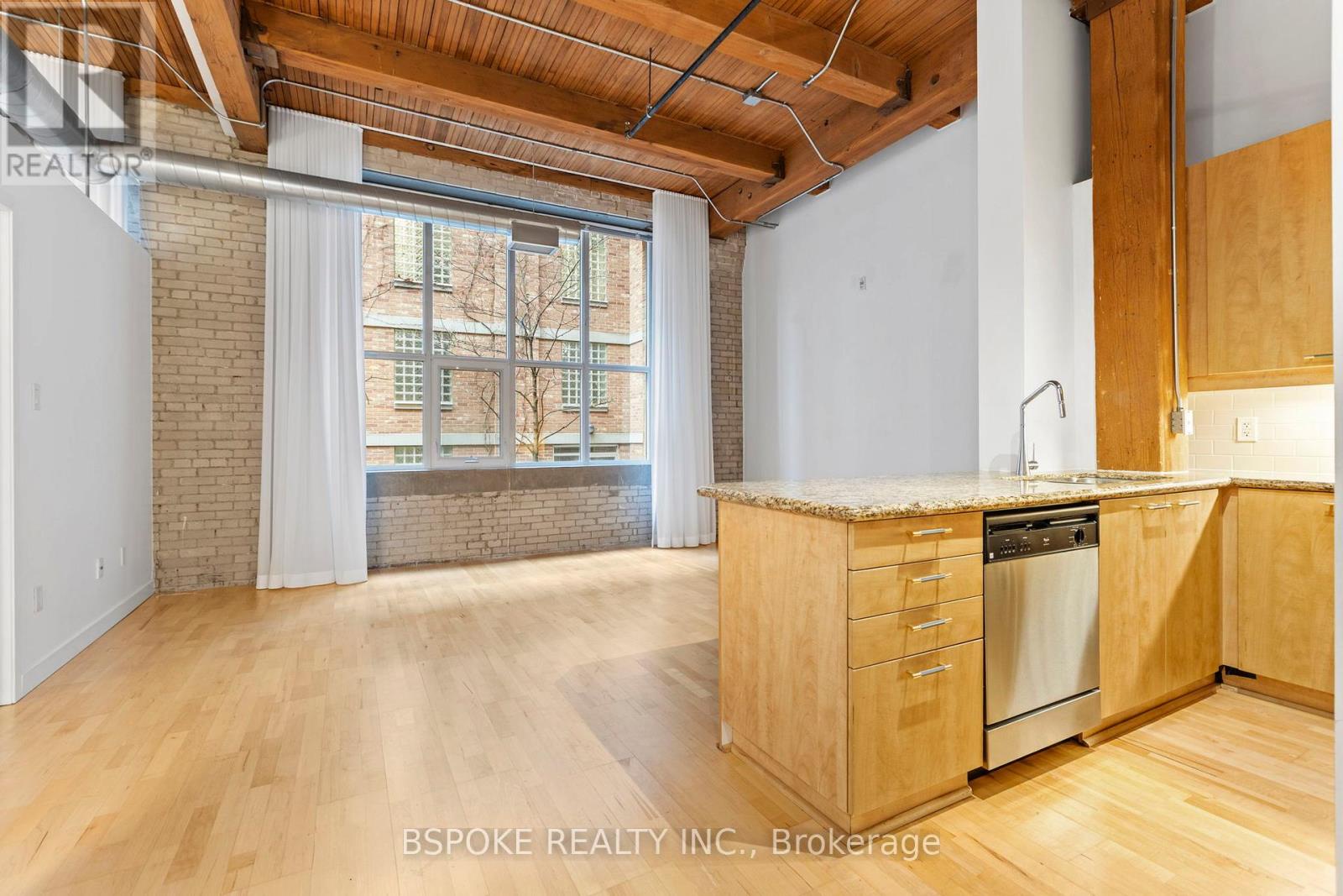 227 - 955 Queen Street W, Toronto (niagara), Ontario