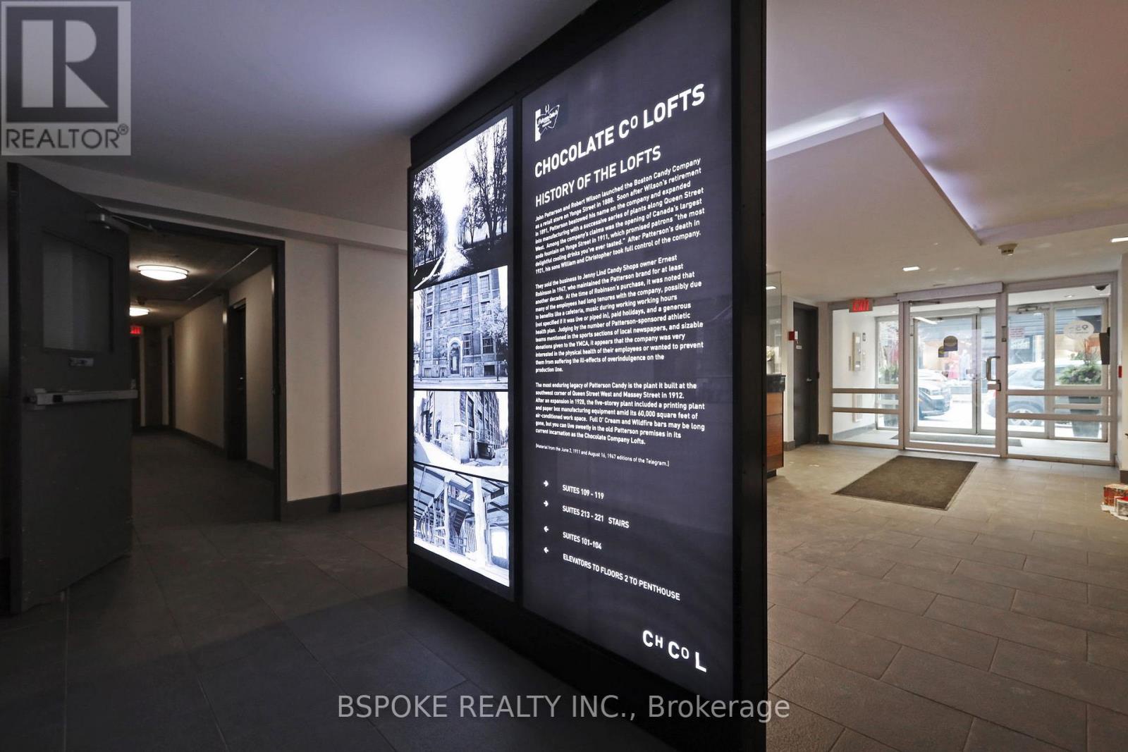 227 - 955 Queen Street W, Toronto (niagara), Ontario