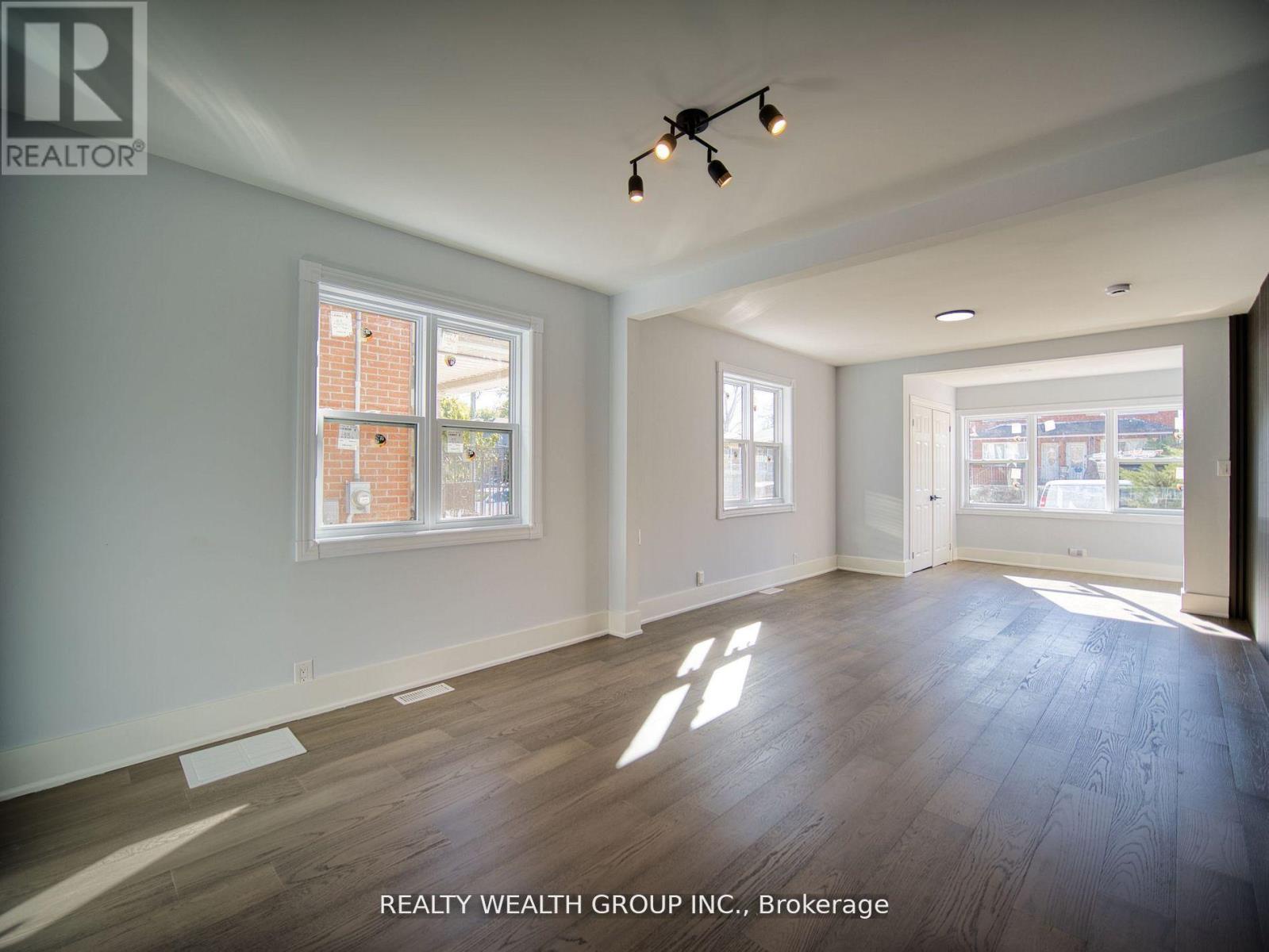 47 Preston Street, Toronto (birchcliffe-cliffside), Ontario