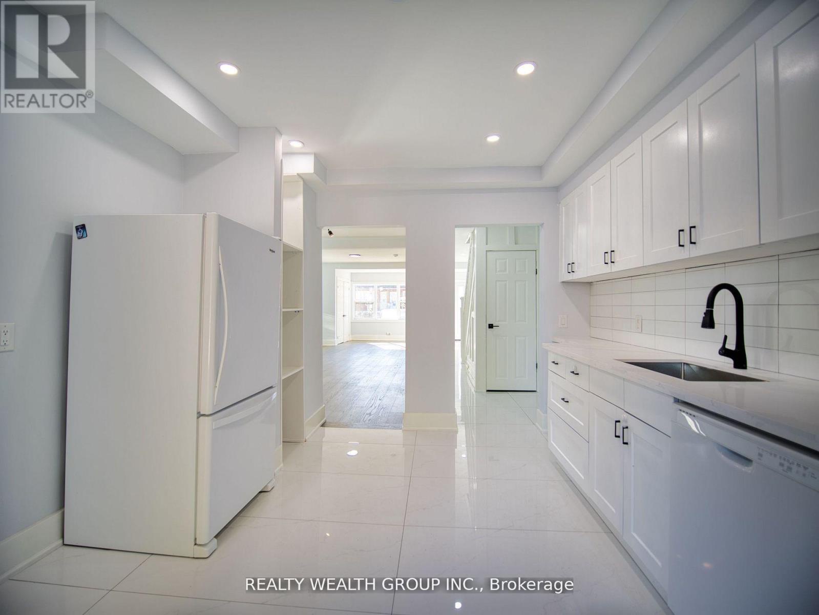 47 Preston Street, Toronto (birchcliffe-cliffside), Ontario