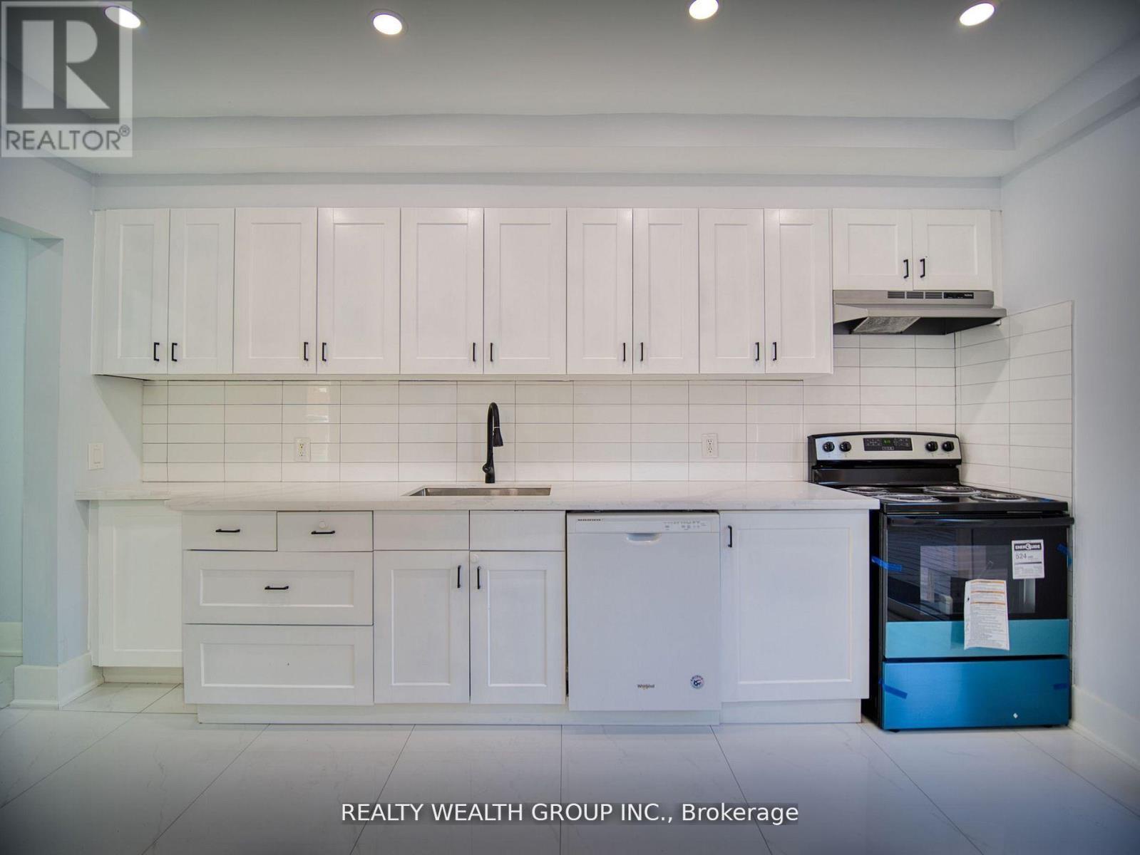 47 Preston Street, Toronto (birchcliffe-cliffside), Ontario