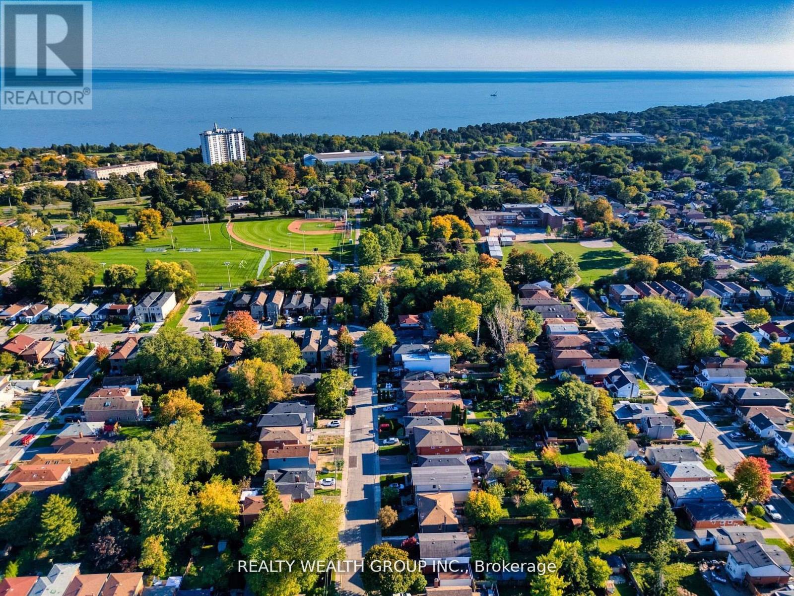 47 Preston Street, Toronto (birchcliffe-cliffside), Ontario