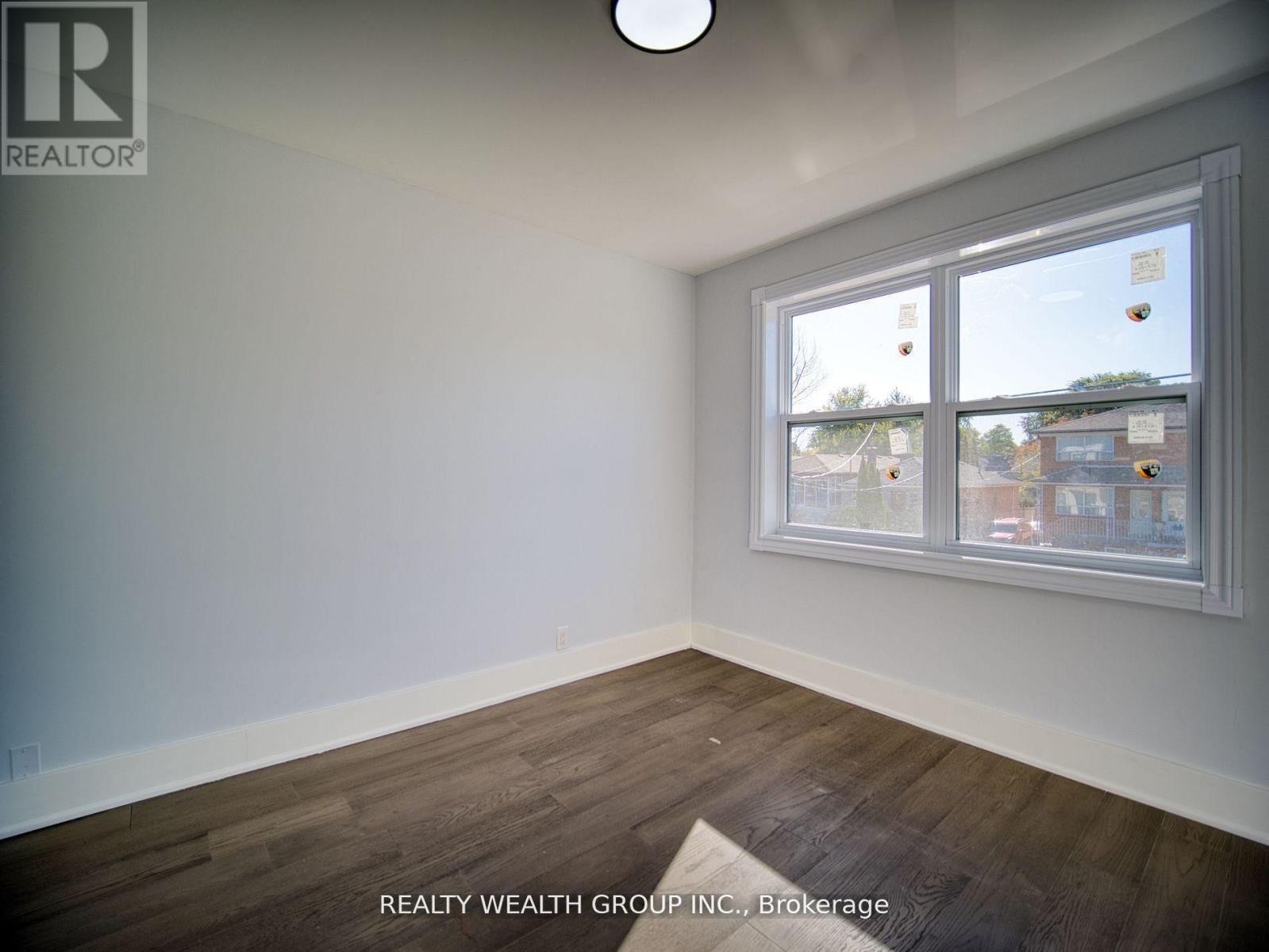 47 Preston Street, Toronto (birchcliffe-cliffside), Ontario