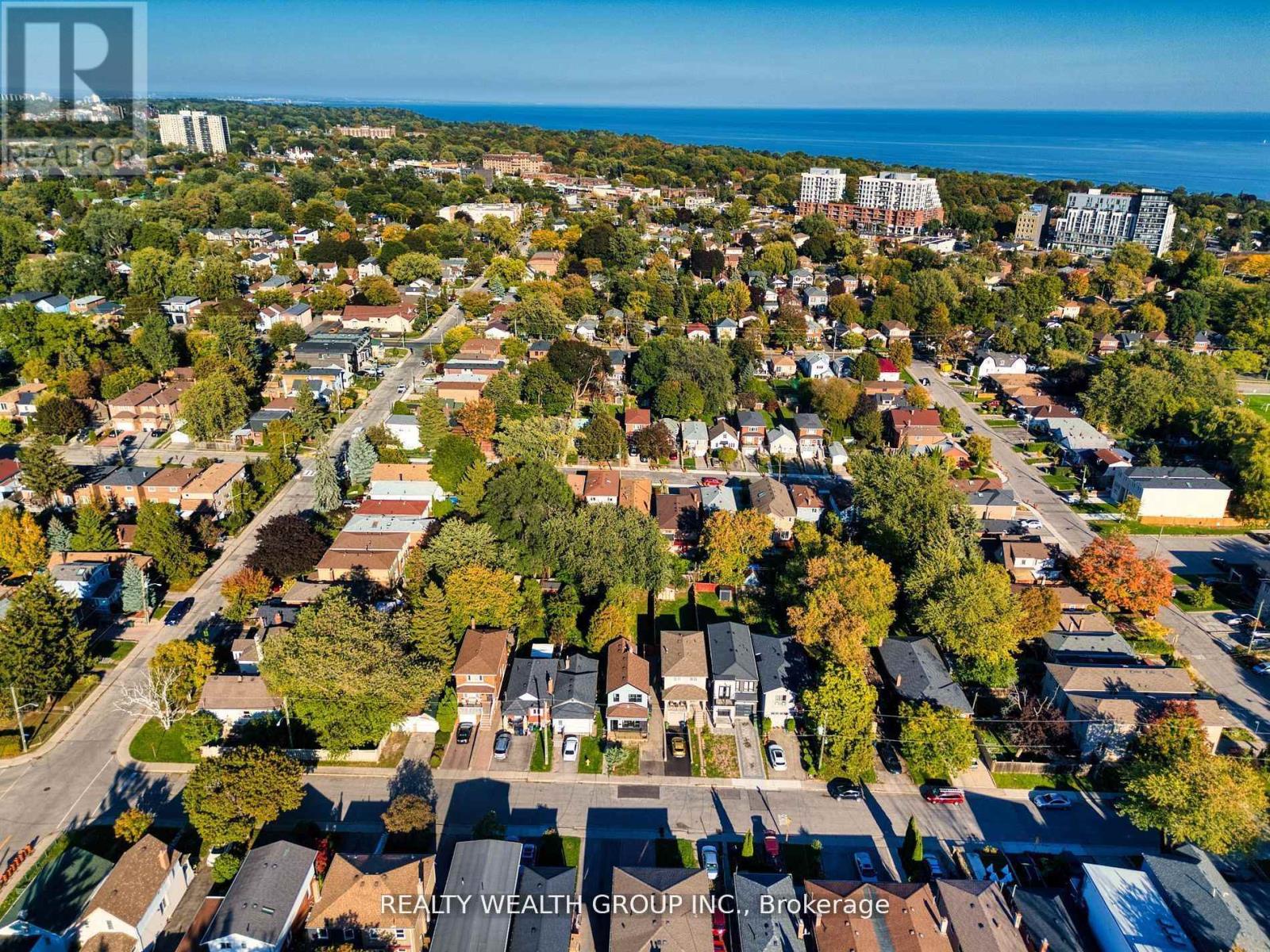 47 Preston Street, Toronto (birchcliffe-cliffside), Ontario