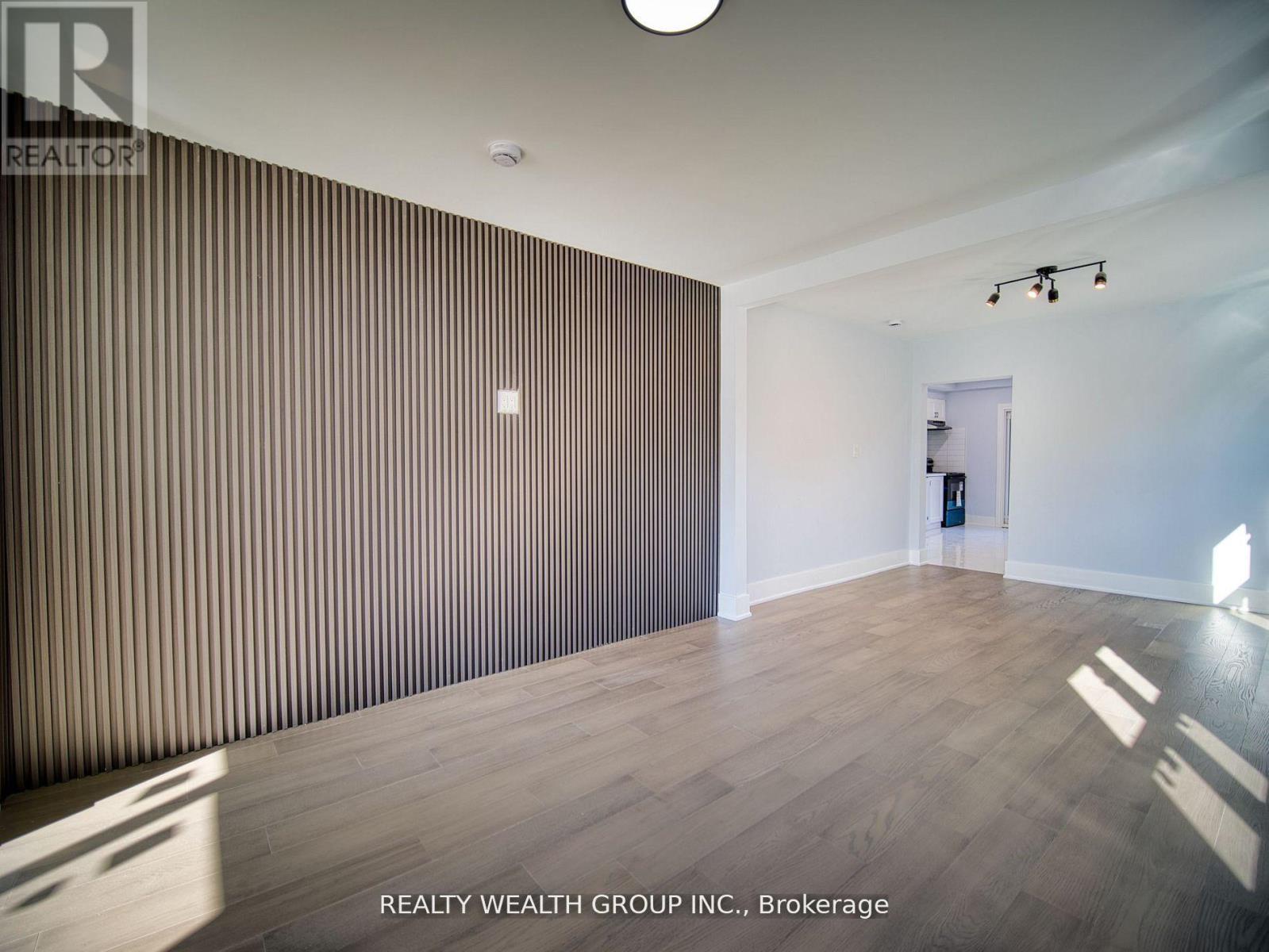 47 Preston Street, Toronto (birchcliffe-cliffside), Ontario