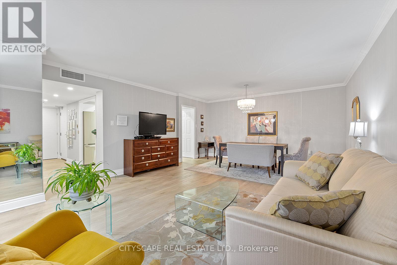 202 - 2045 Lake Shore Boulevard W, Toronto (mimico), Ontario