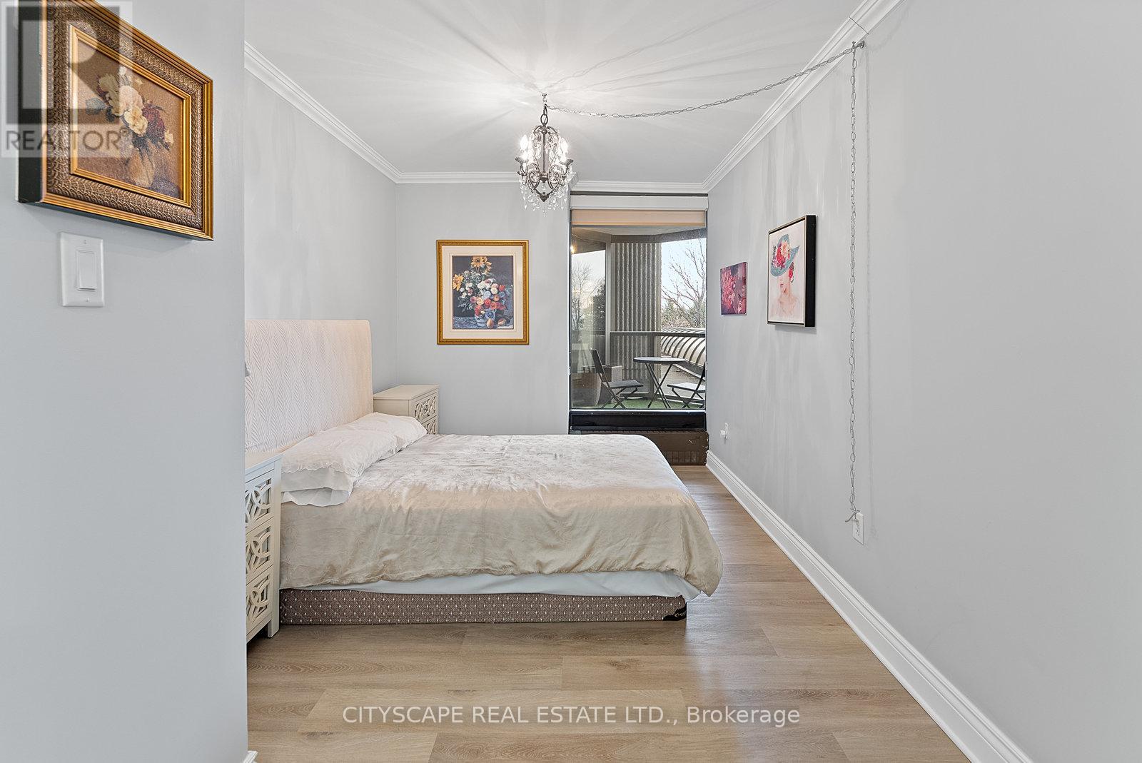 202 - 2045 Lake Shore Boulevard W, Toronto (mimico), Ontario