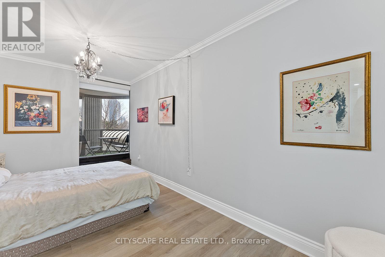 202 - 2045 Lake Shore Boulevard W, Toronto (mimico), Ontario