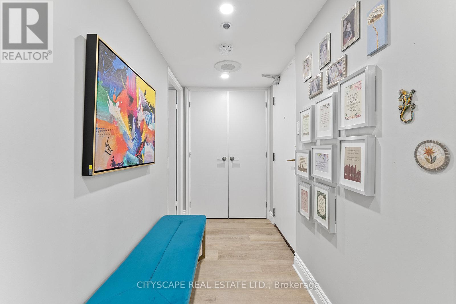 202 - 2045 Lake Shore Boulevard W, Toronto (mimico), Ontario