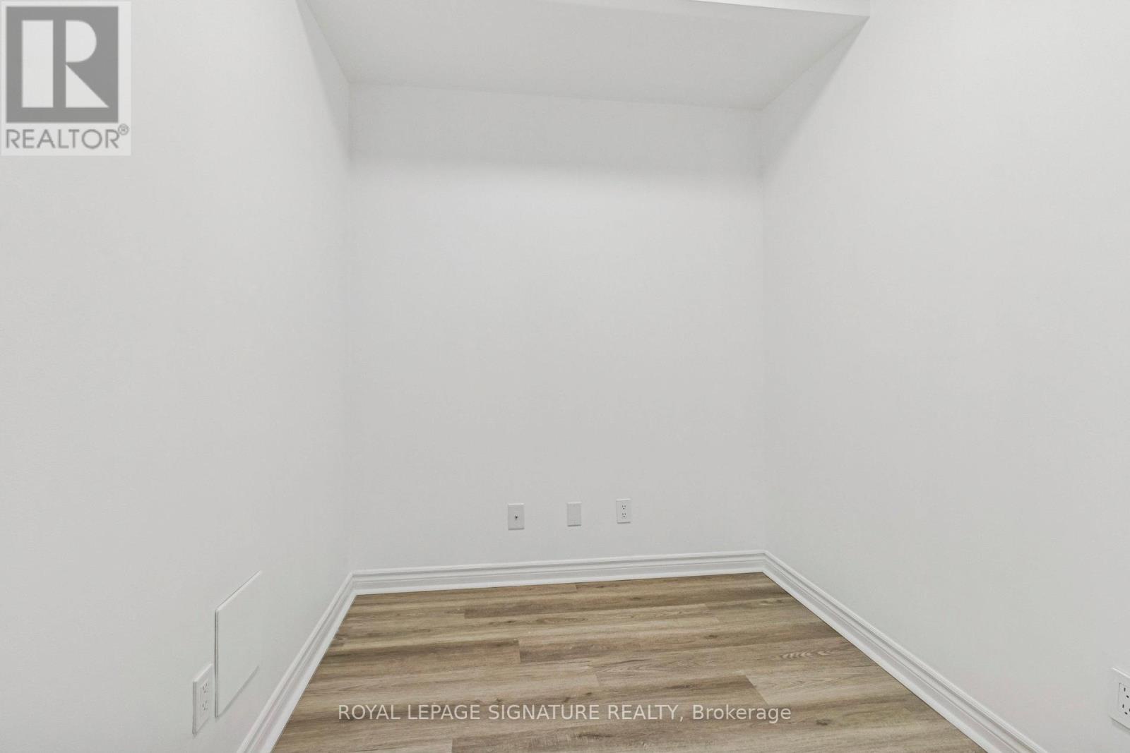 226 - 2885 Bayview Avenue, Toronto (bayview Village), Ontario