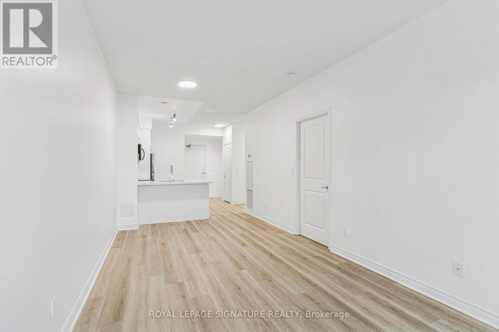 226 - 2885 Bayview Avenue, Toronto (bayview Village), Ontario