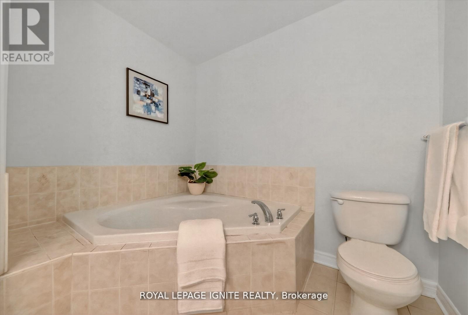 163 Seasons Drive, Toronto (rouge), Ontario