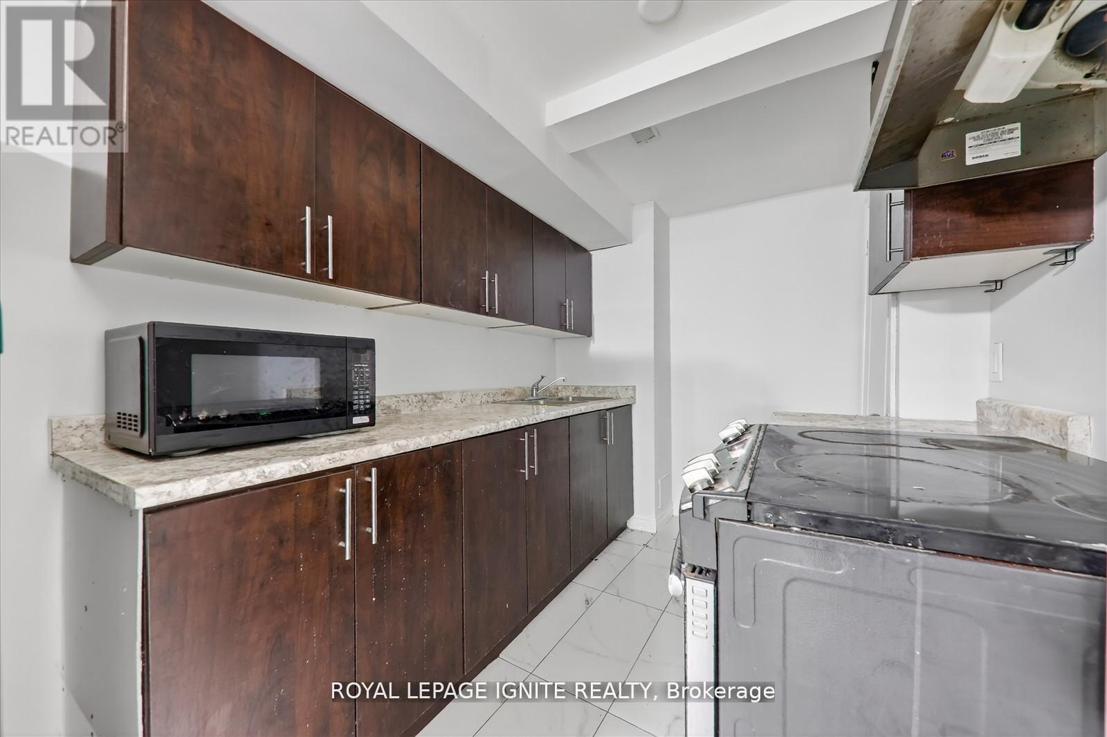 163 Seasons Drive, Toronto (rouge), Ontario