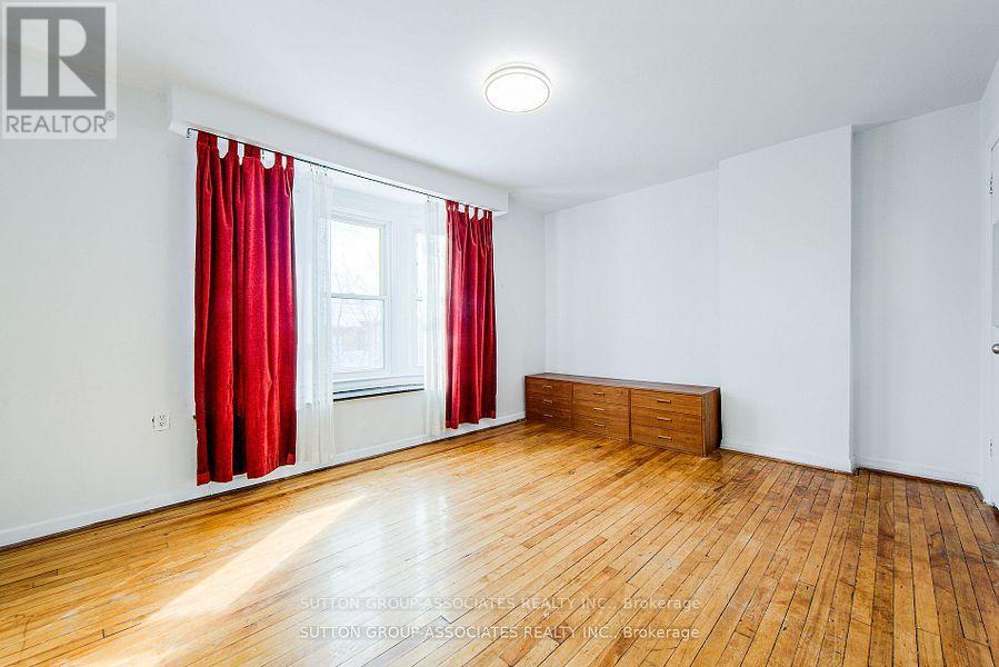 50 Lappin Avenue, Toronto (dovercourt-wallace Emerson-junction), Ontario