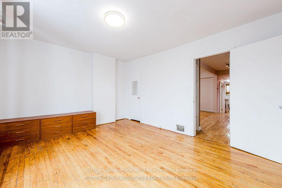 50 Lappin Avenue, Toronto (dovercourt-wallace Emerson-junction), Ontario