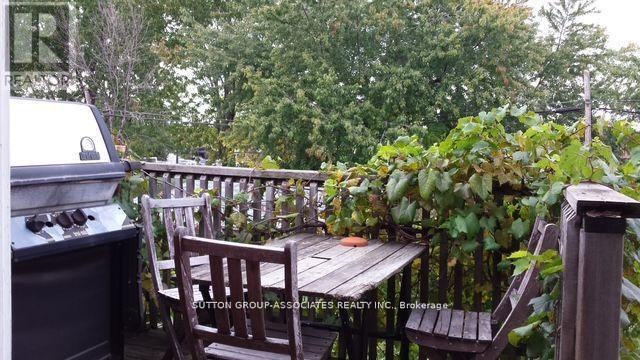 50 Lappin Avenue, Toronto (dovercourt-wallace Emerson-junction), Ontario