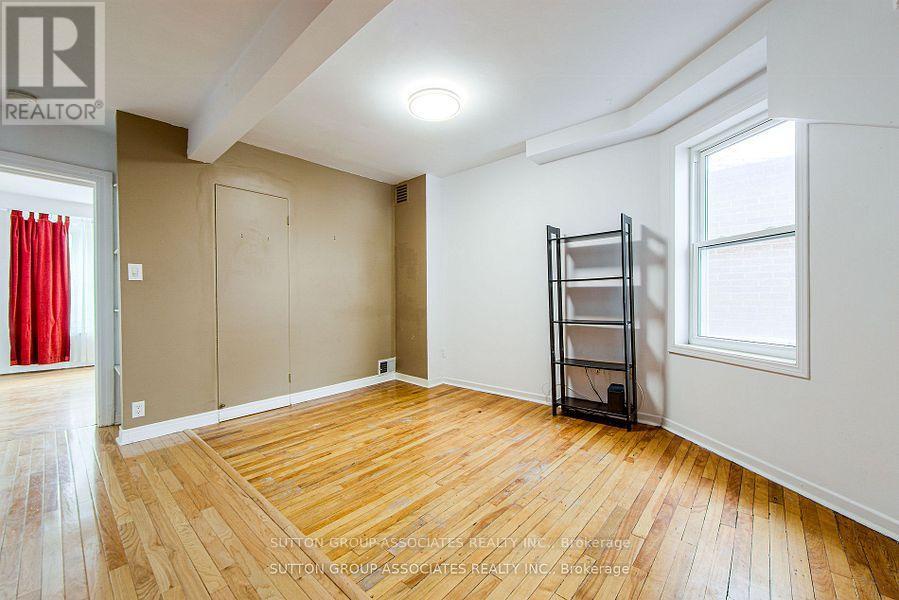 50 Lappin Avenue, Toronto (dovercourt-wallace Emerson-junction), Ontario