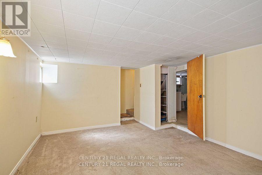 102 Newcastle Street, Toronto (mimico), Ontario