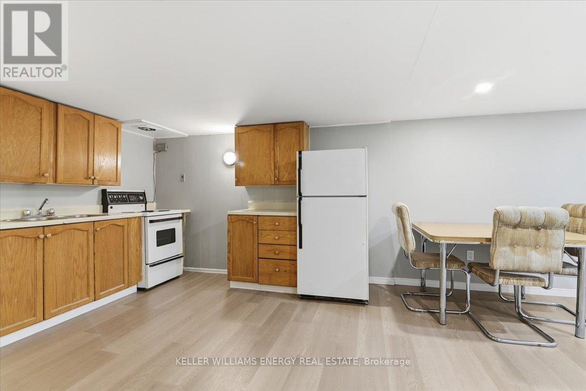 81 Haymarket Road, Toronto (downsview-roding-cfb), Ontario