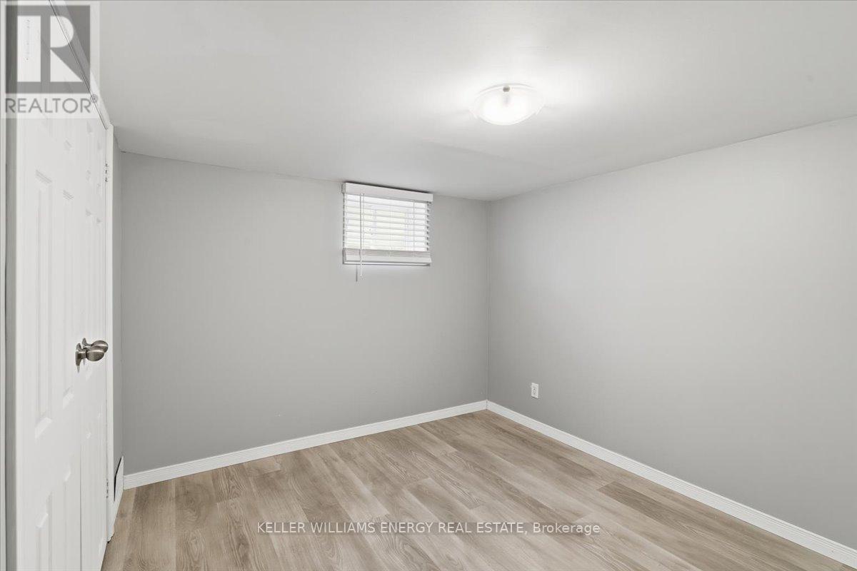 81 Haymarket Road, Toronto (downsview-roding-cfb), Ontario