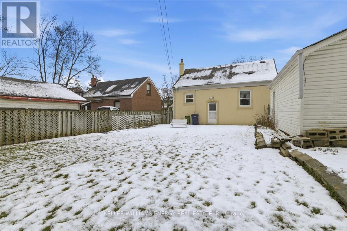 81 Haymarket Road, Toronto (downsview-roding-cfb), Ontario