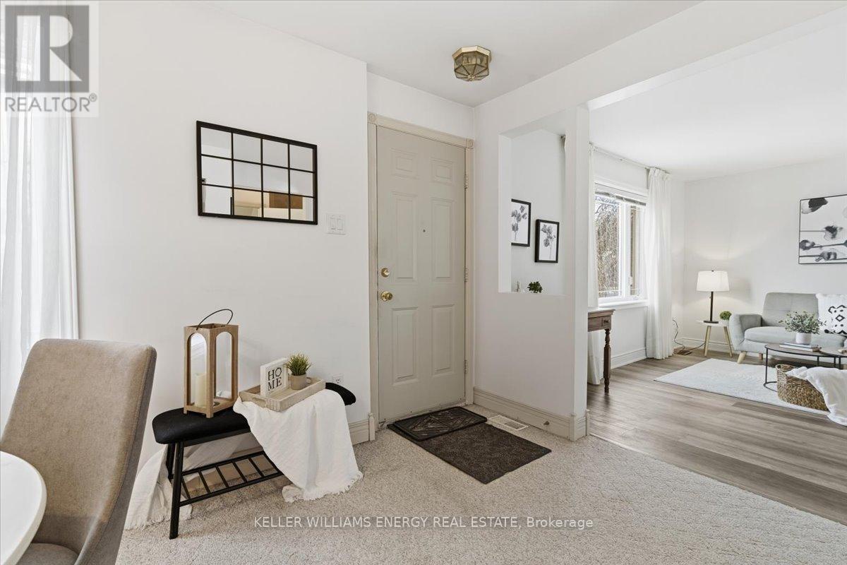 81 Haymarket Road, Toronto (downsview-roding-cfb), Ontario