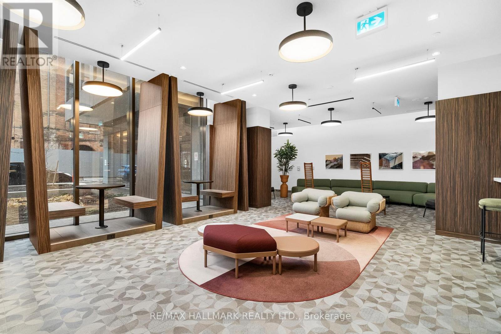 207 - 9 Tecumseth Street, Toronto (niagara), Ontario