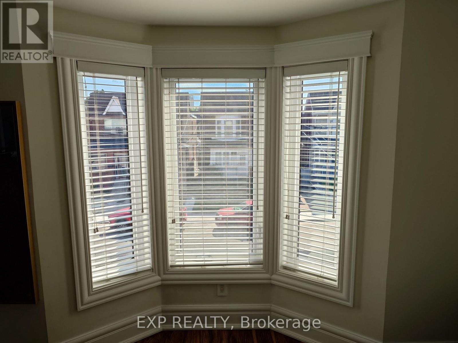 36 Talbot Street, Toronto (weston-pellam Park), Ontario