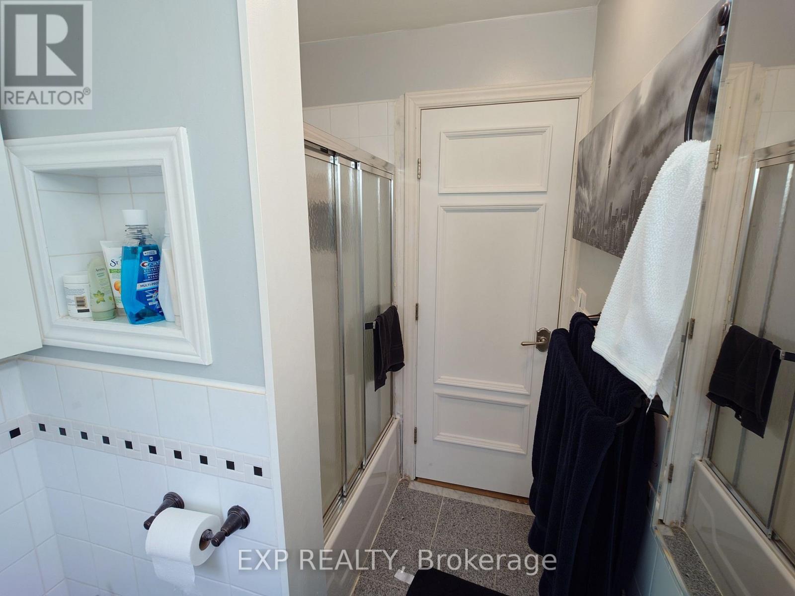 36 Talbot Street, Toronto (weston-pellam Park), Ontario