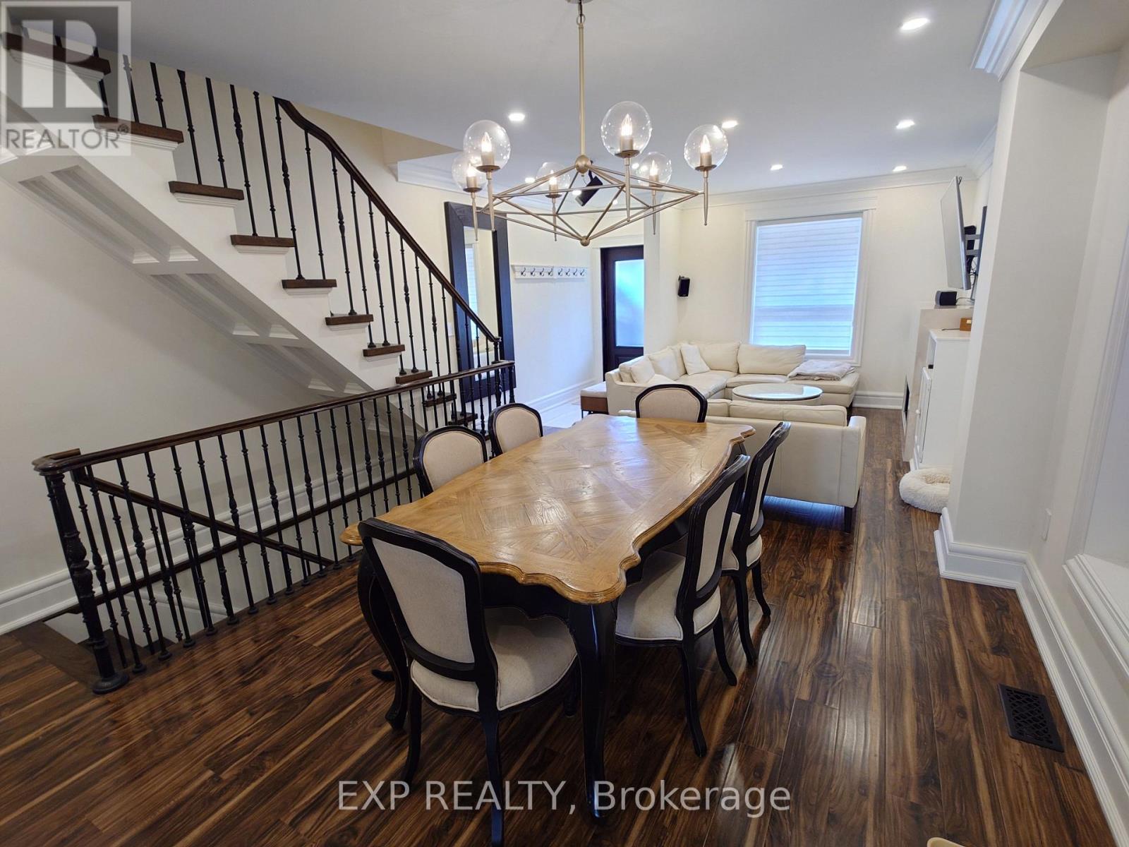 36 Talbot Street, Toronto (weston-pellam Park), Ontario