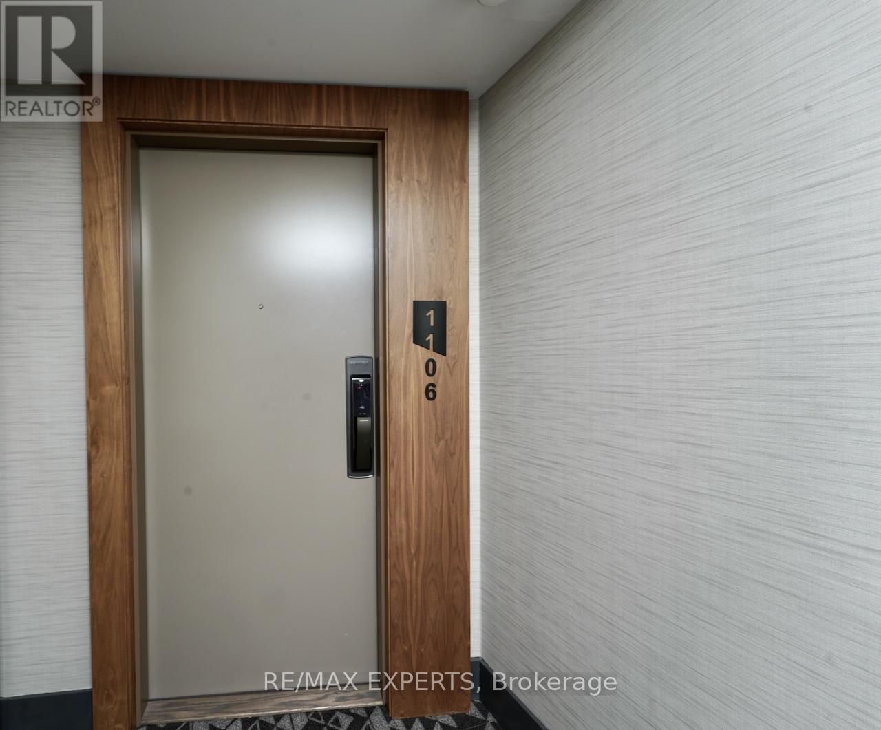 1106 - 10 York Street, Toronto (waterfront Communities), Ontario