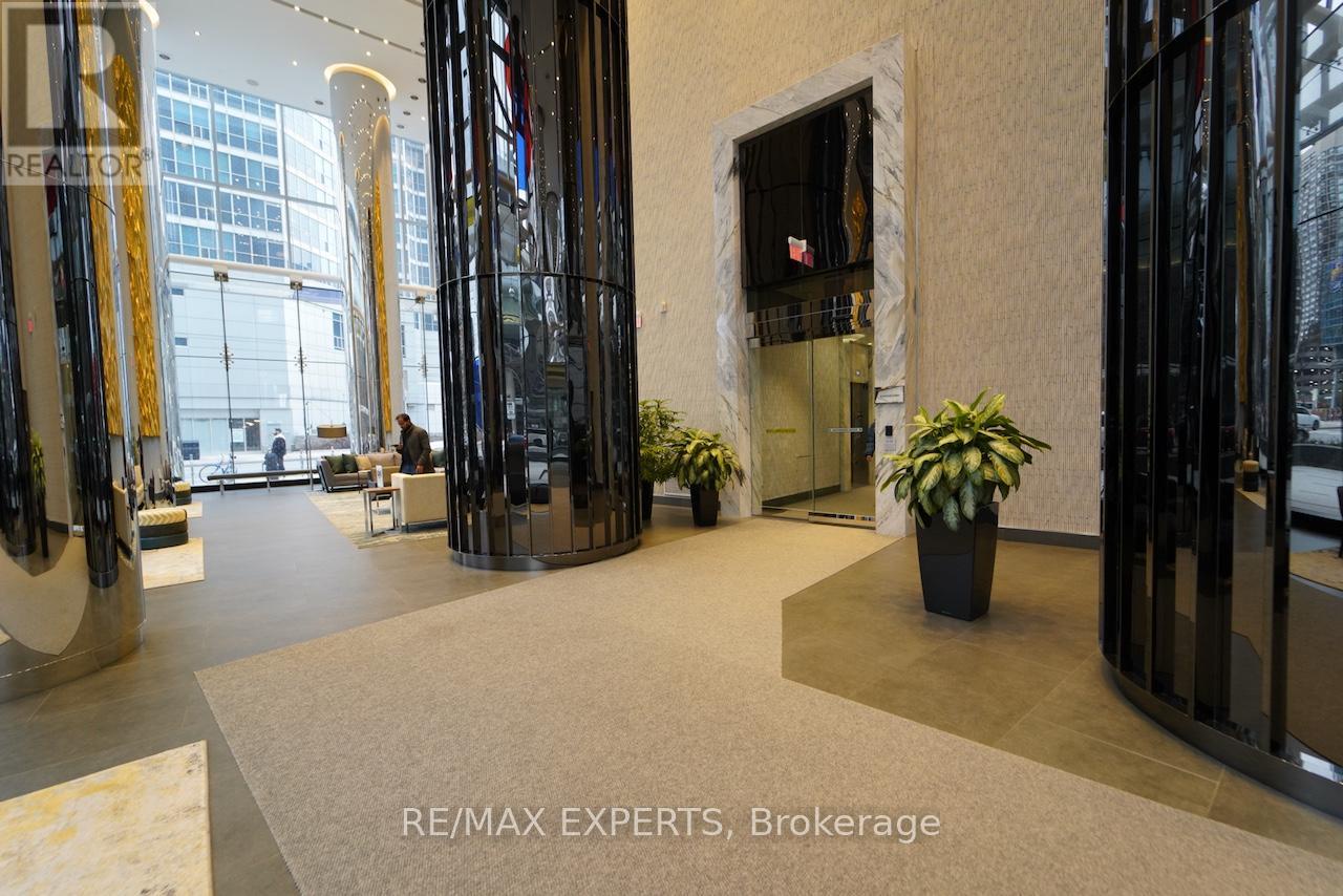 1106 - 10 York Street, Toronto (waterfront Communities), Ontario