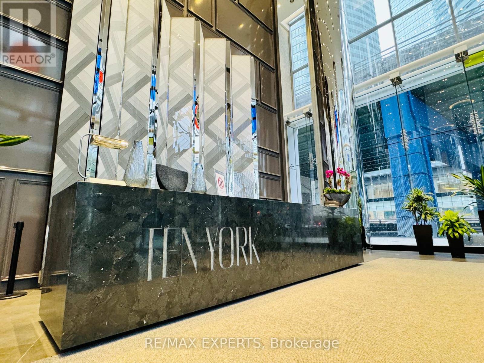 1106 - 10 York Street, Toronto (waterfront Communities), Ontario