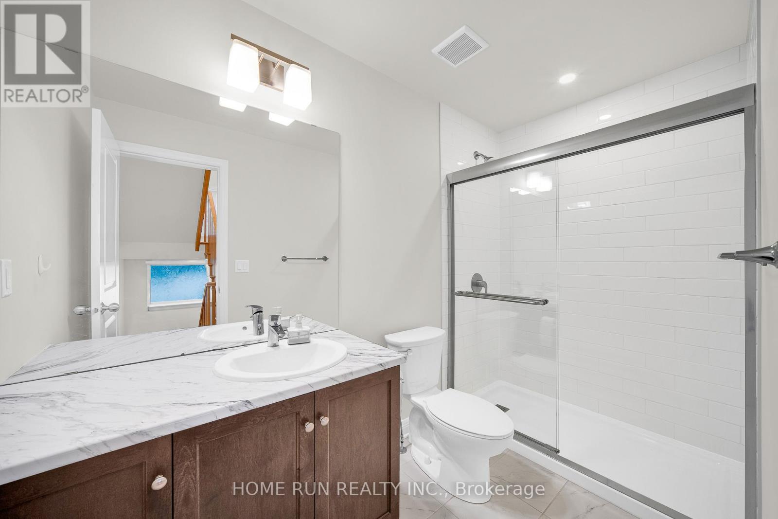 100 Lochhouse Walk, Ottawa, Ontario