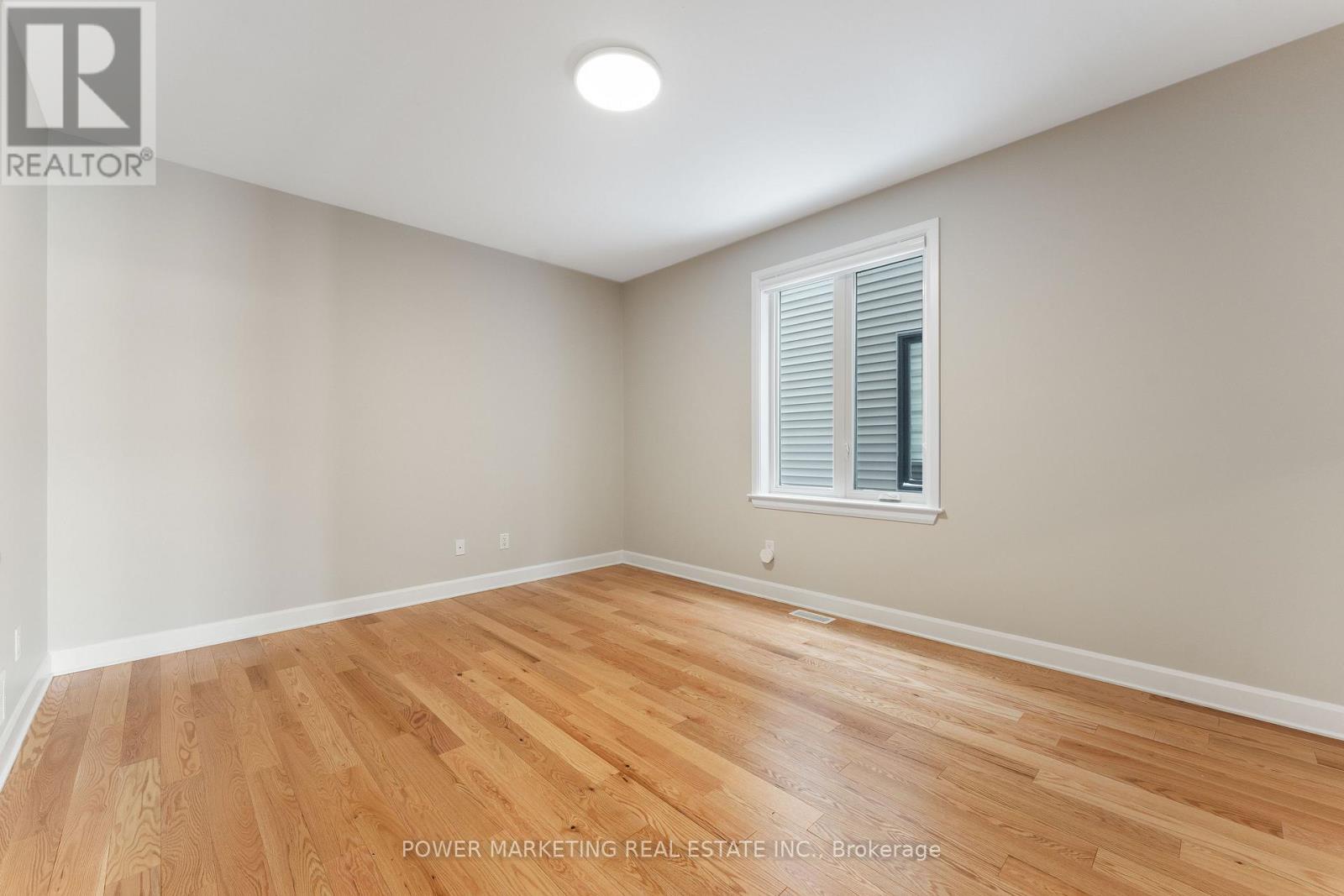 886 Sendero Way, Ottawa, Ontario