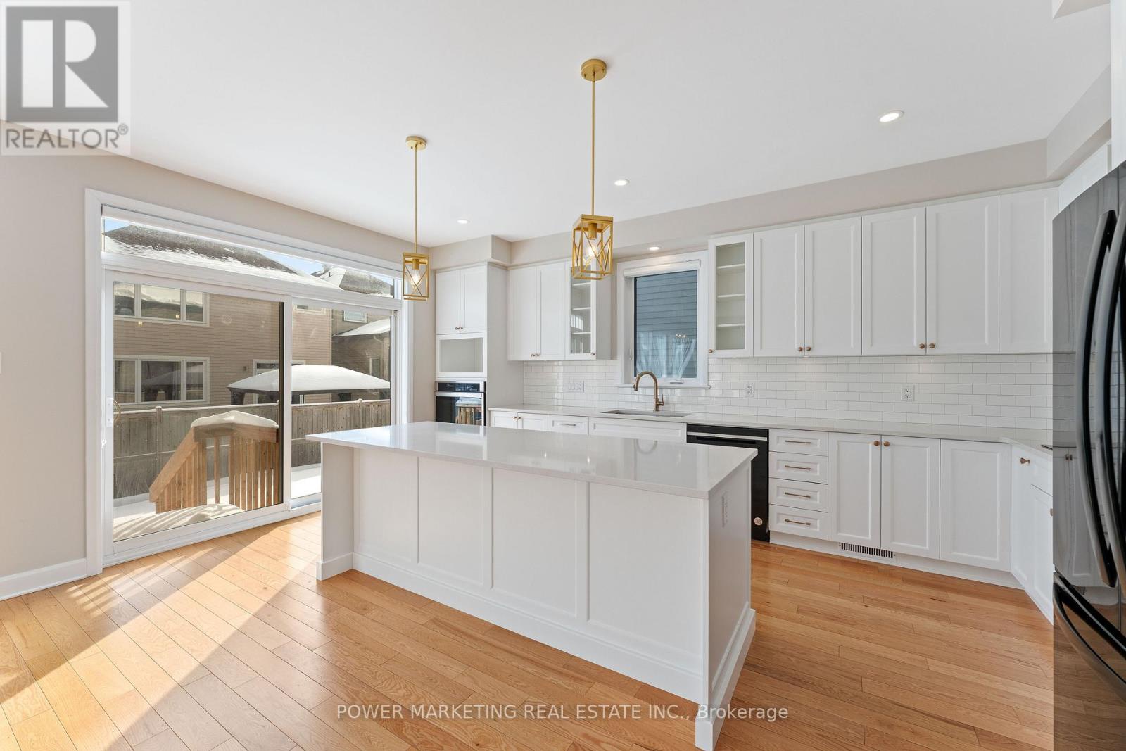 886 Sendero Way, Ottawa, Ontario